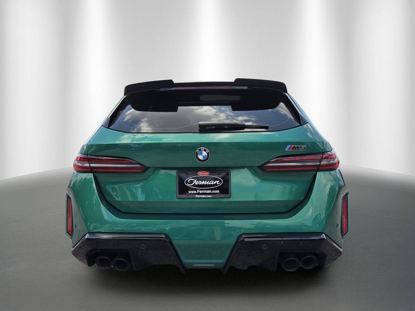 Used 2026 BMW M5 Touring w/ M Driver's Package AWD/4WD image 6