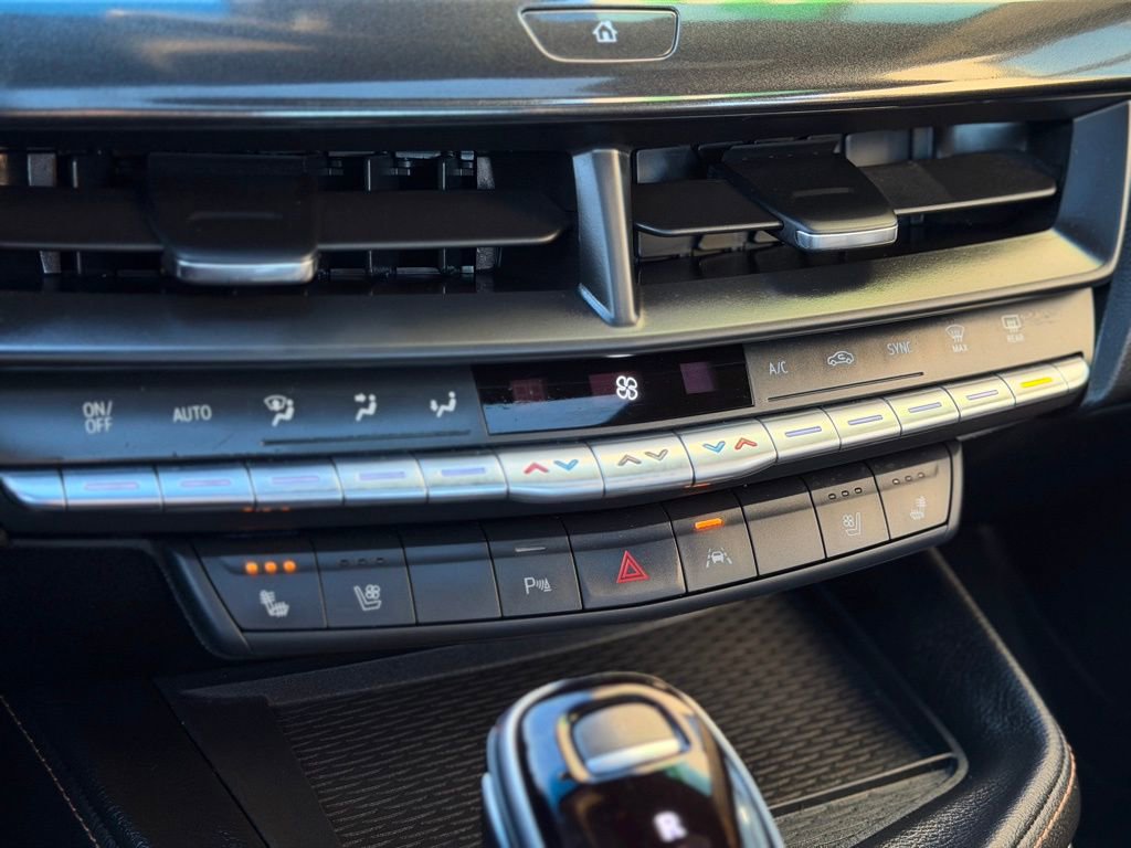 Used 2022 Cadillac CT4 V image 15