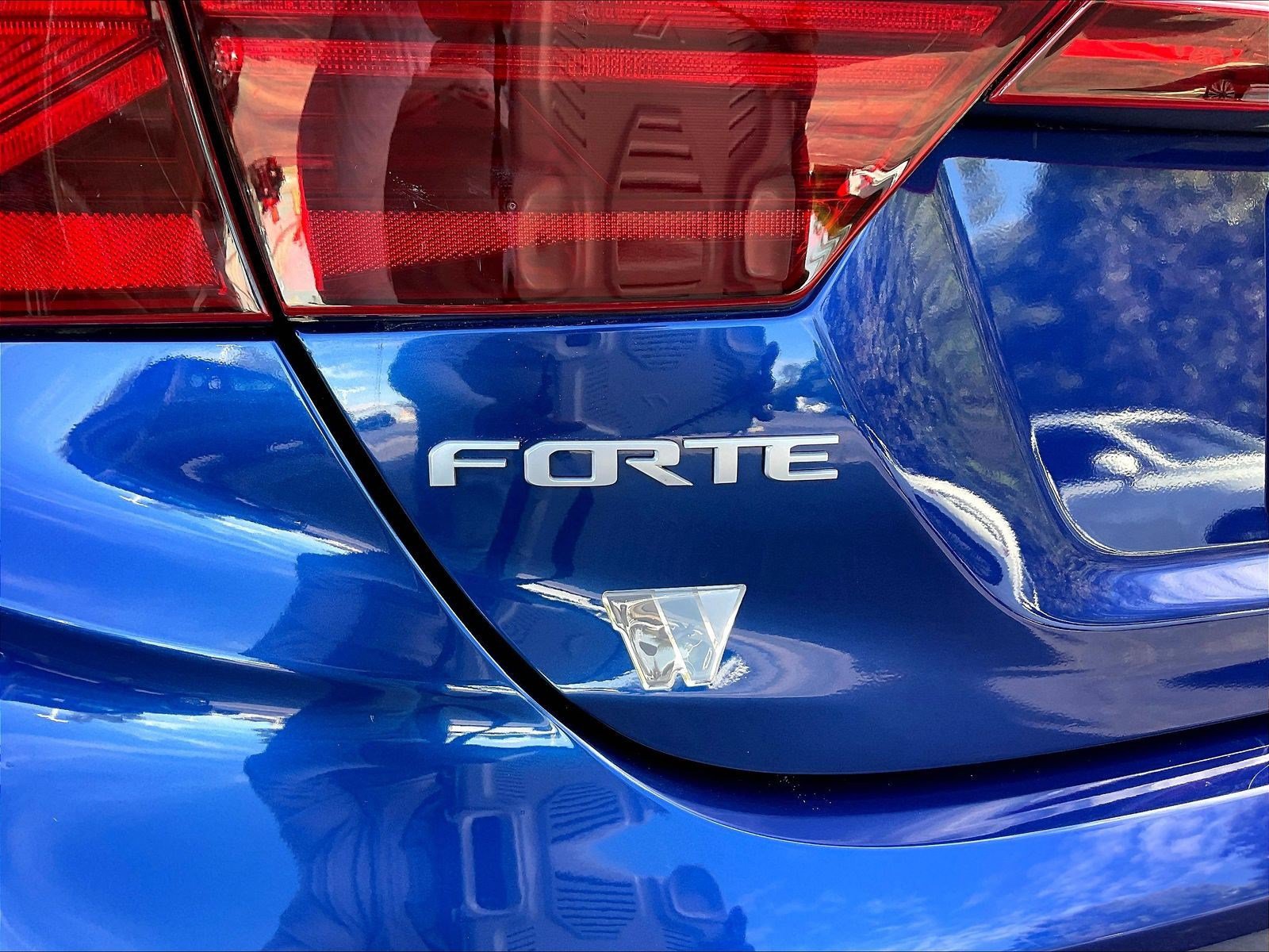 Used 2023 Kia Forte LXS w/ LXS Technology Package FWD image 22