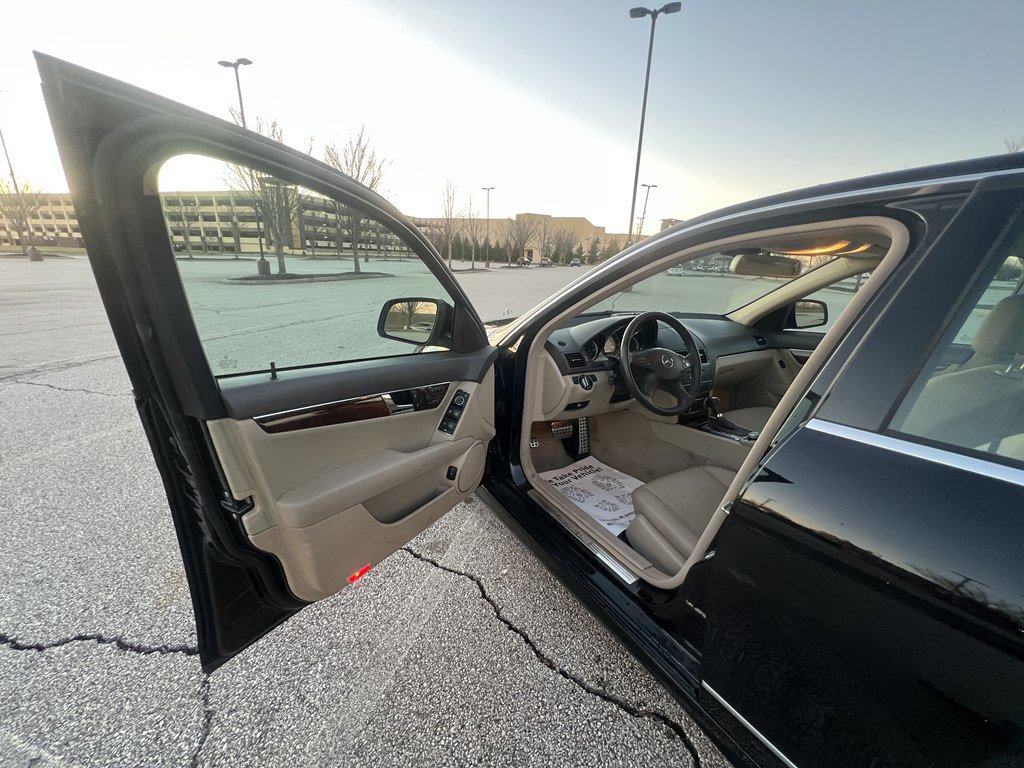 Used 2009 Mercedes-Benz C 300 C300 4MATIC image 16