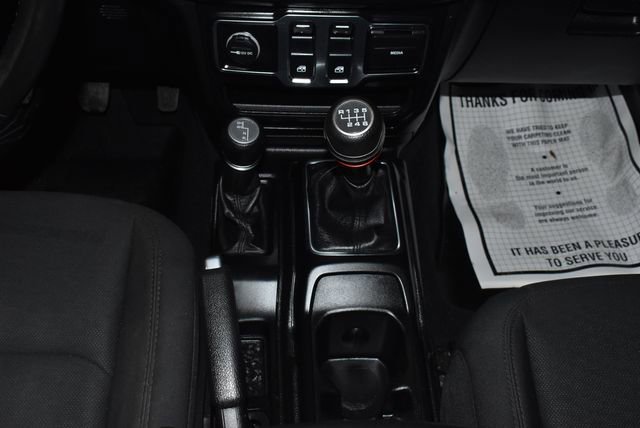 Used 2020 Jeep Wrangler Sport S image 16