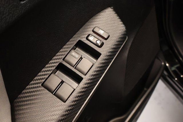 Used 2013 Toyota RAV4 LE image 10