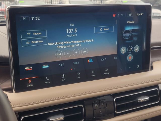 Used 2023 Lincoln Nautilus Reserve image 19