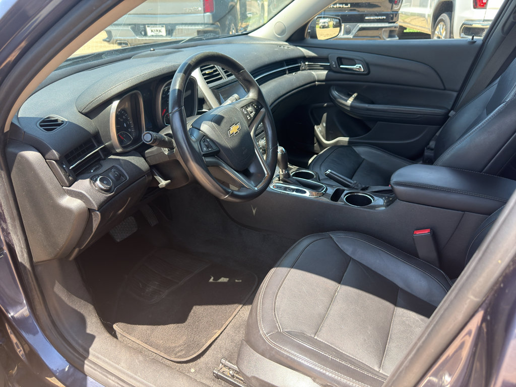 Used 2015 Chevrolet Malibu LT w/ Leather Package FWD image 22