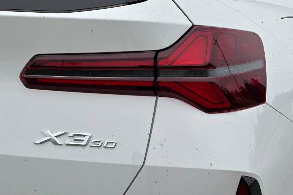 New 2026 BMW X3 xDrive30i w/ M Sport Package AWD/4WD image 33