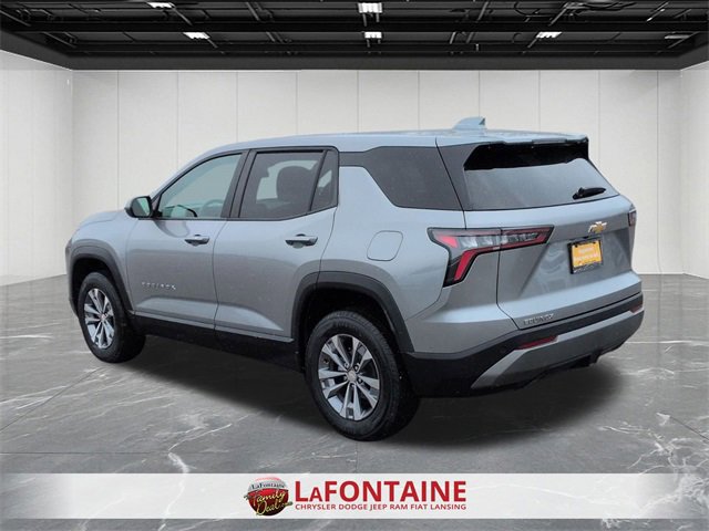 Used 2025 Chevrolet Equinox LT image 3