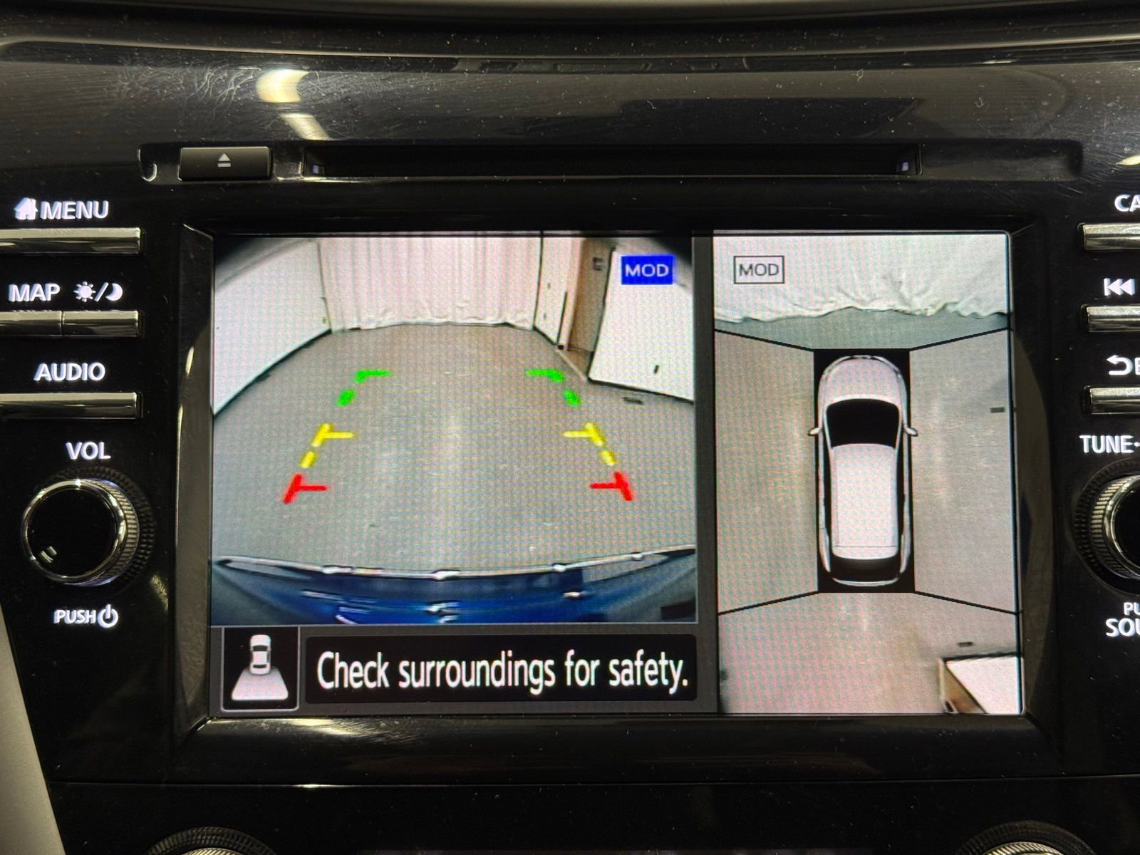 Used 2020 Nissan Murano SL w/ Moonroof Package AWD/4WD image 16