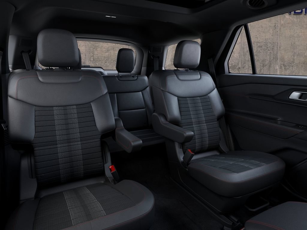 New 2027 Ford Explorer ST-Line AWD/4WD image 11