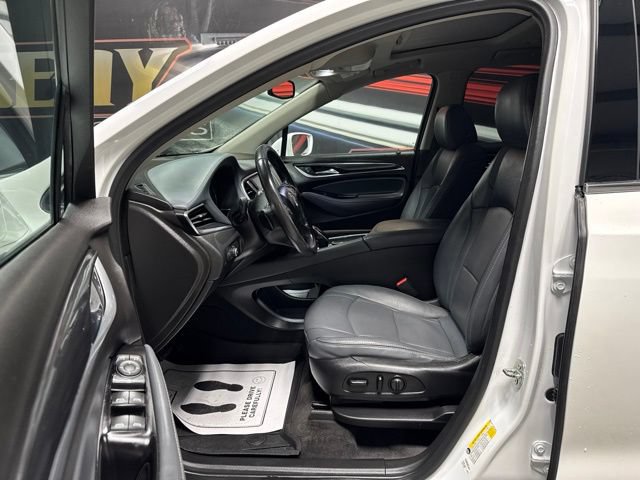 Used 2020 Buick Enclave Essence w/ Sound and Sites Package AWD/4WD image 5