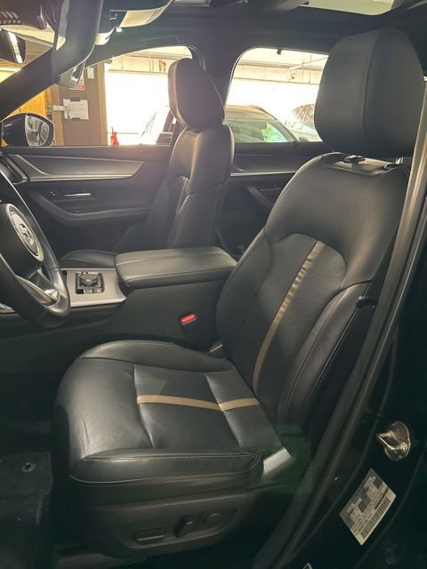 Used 2024 MAZDA CX-90 Plug-In Hybrid w/ Premium Plus AWD/4WD image 6