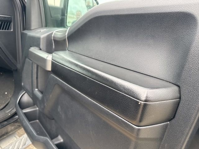 Used 2016 Ford F150 XLT w/ Equipment Group 302A Luxury image 24