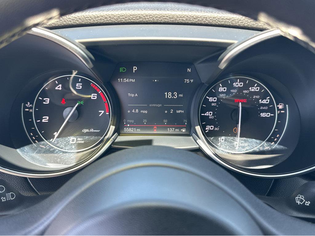 Used 2019 Alfa Romeo Giulia Ti Sport w/ Quick Order Package 22U Sport RWD image 21
