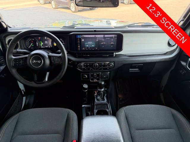 Used 2024 Jeep Wrangler Unlimited w/ Convenience Group AWD/4WD image 3