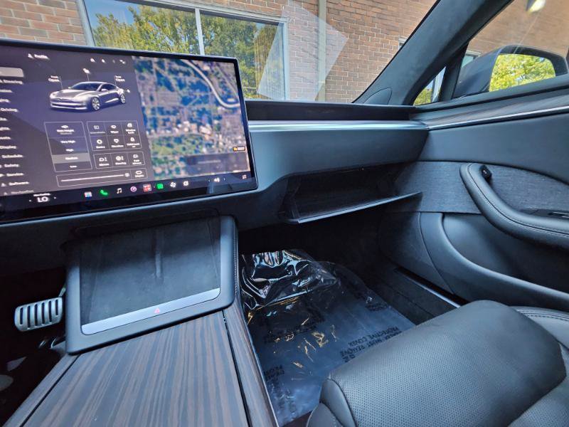 Used 2024 Tesla Model S AWD/4WD image 59