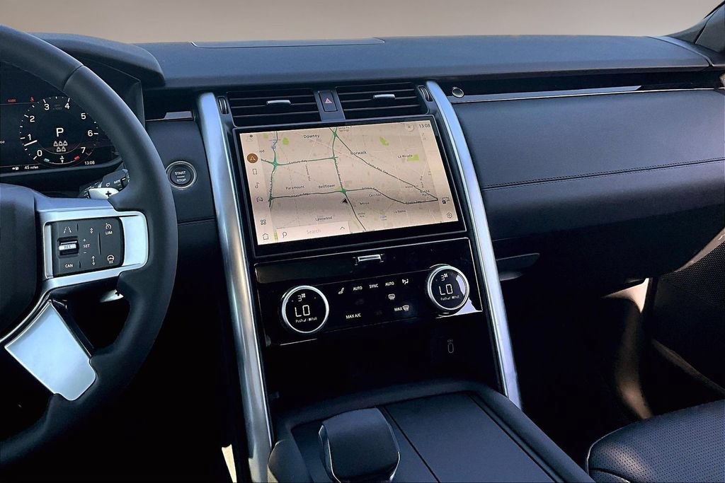 New 2026 Land Rover Discovery S AWD/4WD image 6