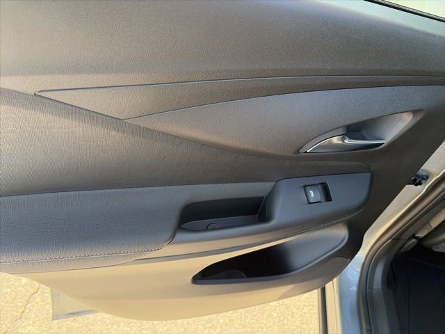 New 2026 Buick Envista Avenir image 12