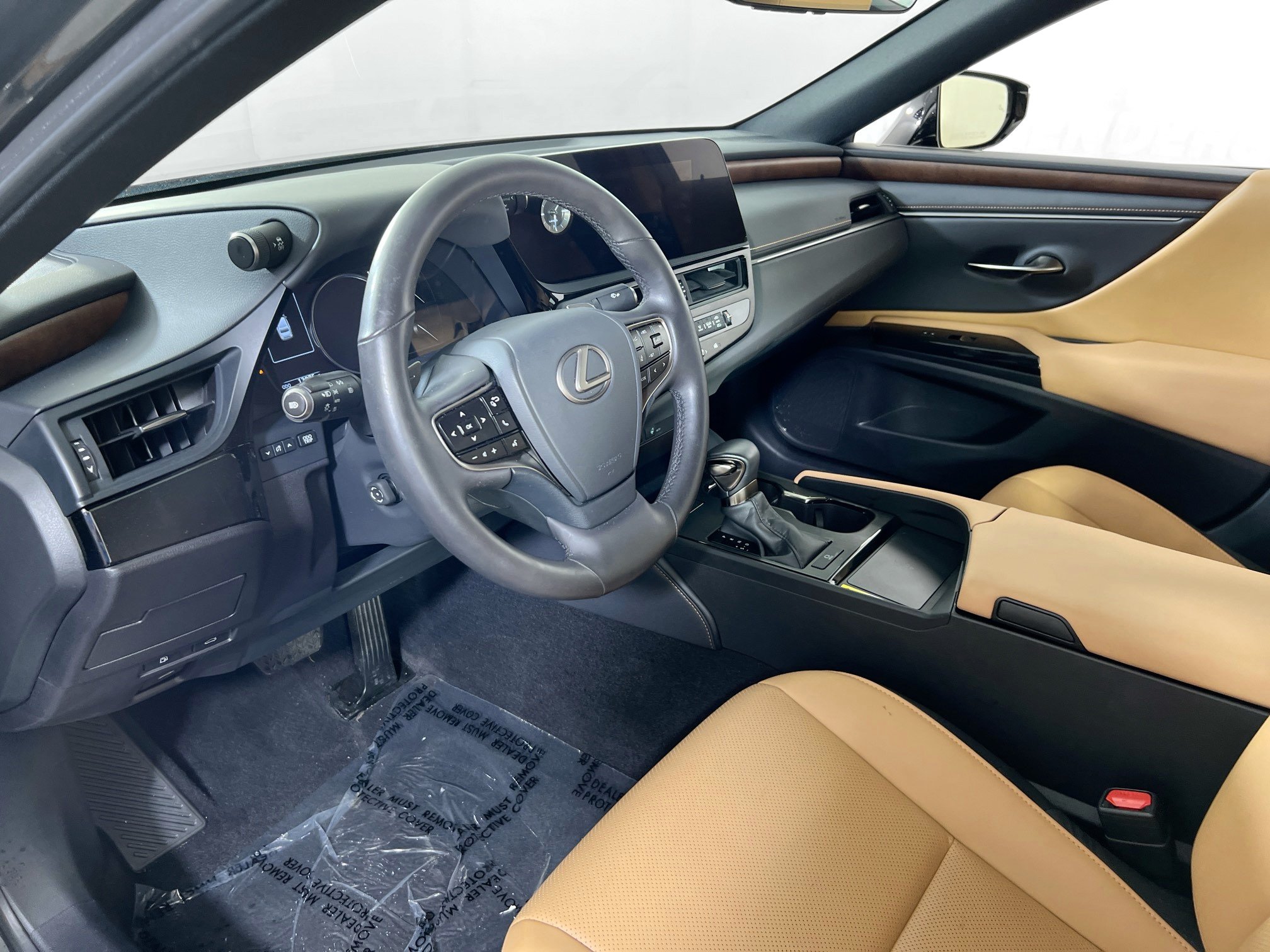 Used 2023 Lexus ES 350 w/ Premium Package FWD image 9