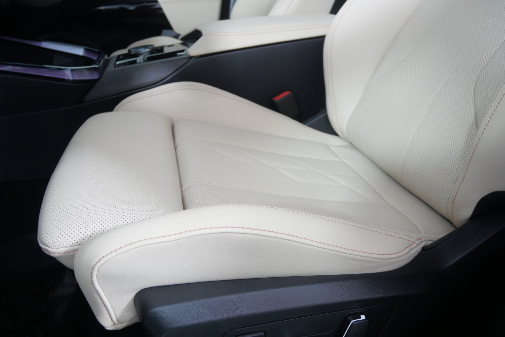 New 2026 BMW X3 xDrive30i AWD/4WD image 10