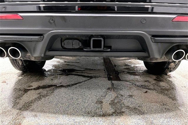 Used 2020 Ford Explorer ST w/ Premium Technology Package image 25