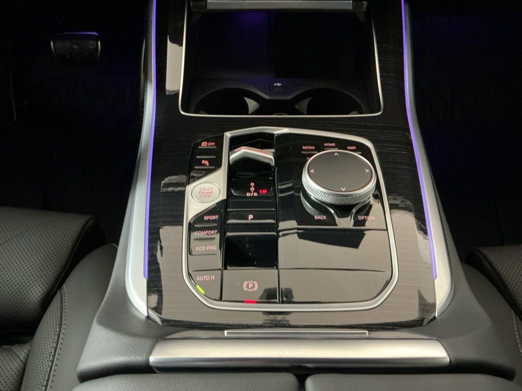 Certified 2026 BMW X5 sDrive40i w/ M Sport Package RWD image 13