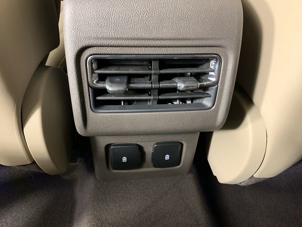 Used 2024 Lincoln Corsair Grand Touring w/ Equipment Group 301A image 33