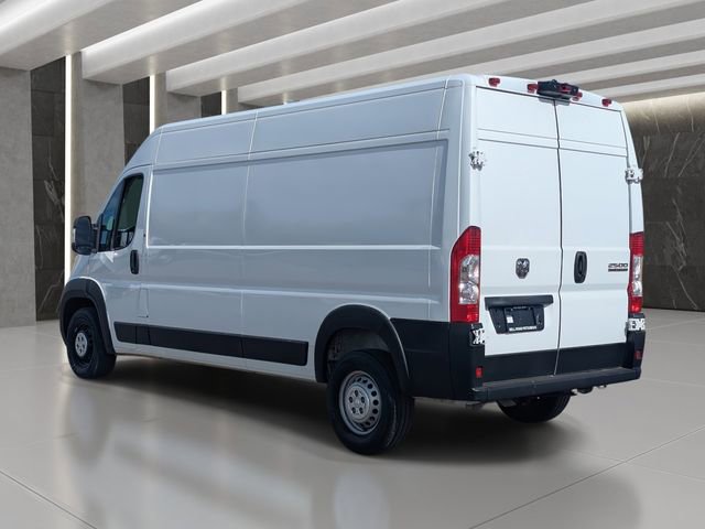 Used 2024 RAM ProMaster 2500 w/ Convenience Group image 4