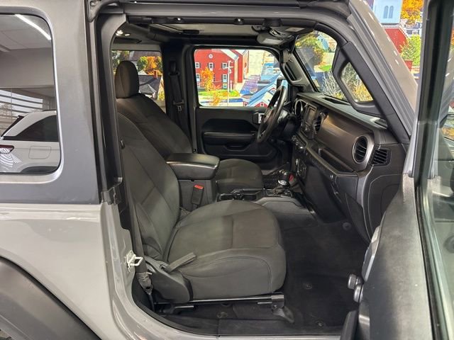 Used 2019 Jeep Wrangler Sport image 45