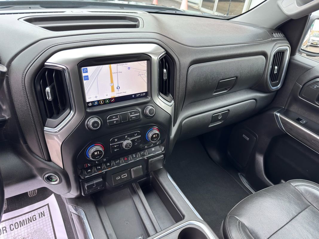 Used 2019 Chevrolet Silverado 1500 LTZ image 22
