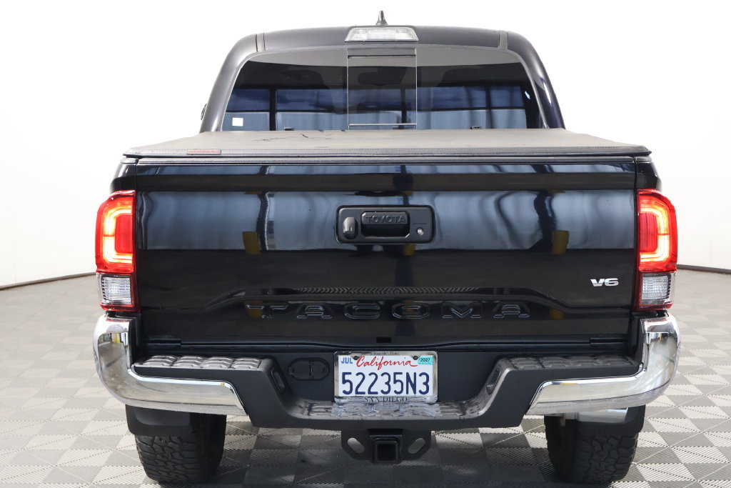Used 2022 Toyota Tacoma SR5 RWD image 5
