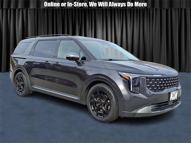 Used 2025 Kia Carnival SX Prestige