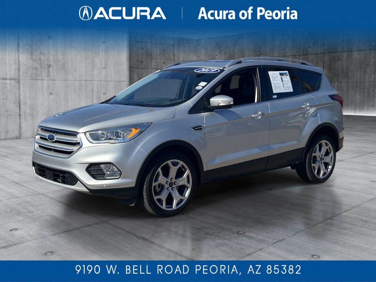 Used 2019 Ford Escape Titanium AWD/4WD image 1