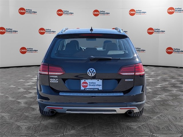 Used 2019 Volkswagen Golf Alltrack S image 6
