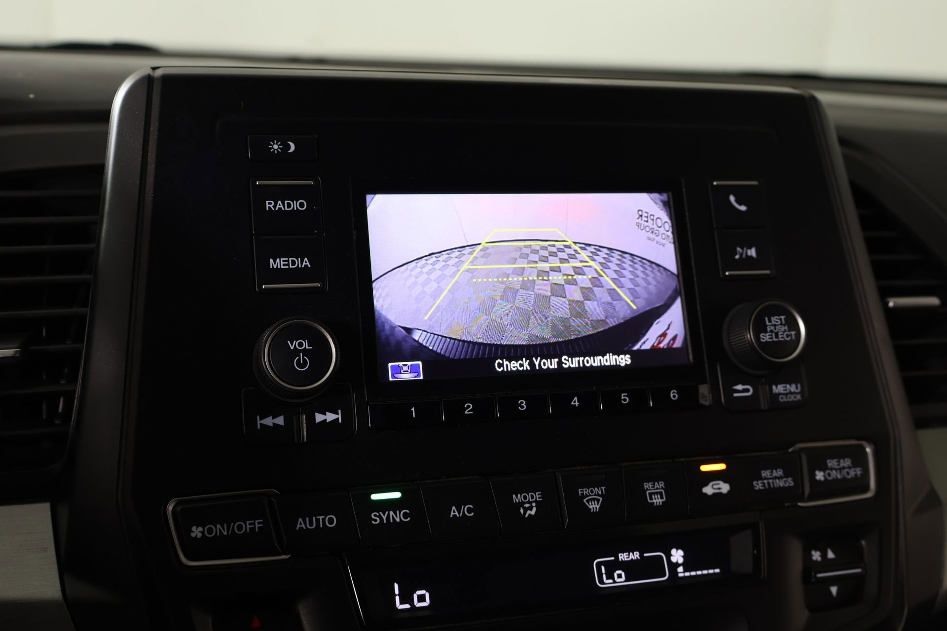 Used 2018 Honda Odyssey LX image 6