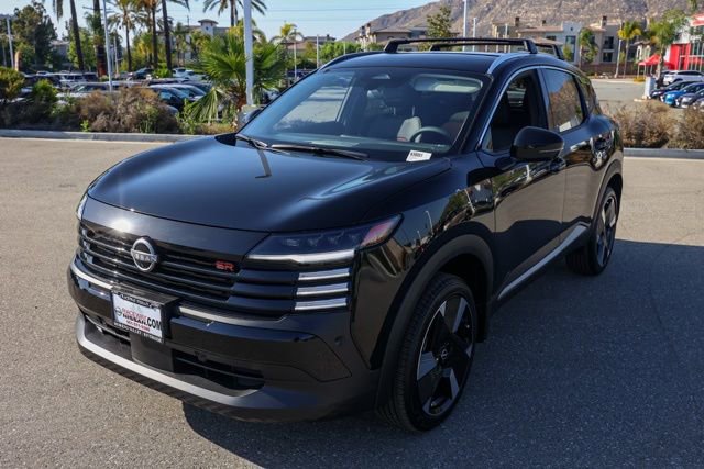 New 2025 Nissan Kicks SR image 8