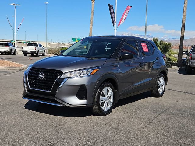 Certified 2025 Nissan Kicks Play S FWD image 2