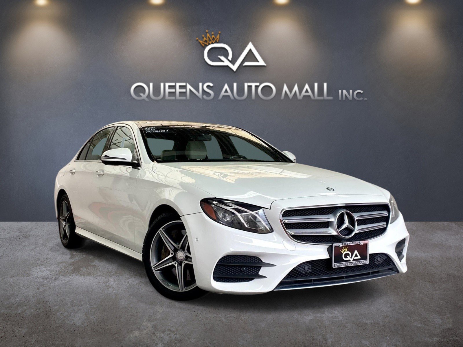 Used 2017 Mercedes-Benz E 300 4MATIC image 1