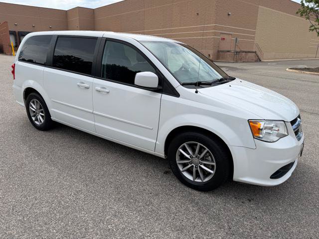 Used 2016 Dodge Grand Caravan SE FWD image 30