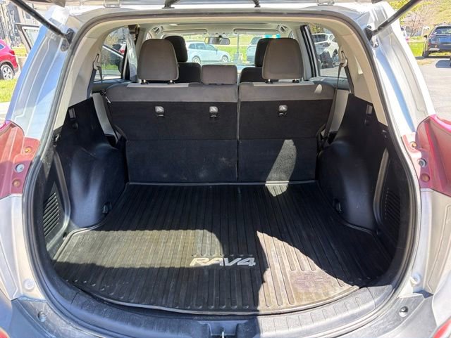 Used 2014 Toyota RAV4 XLE AWD/4WD image 28