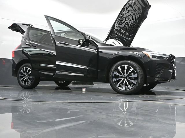 Used 2023 Volvo XC60 B5 Plus w/ Protection Package Premier image 70