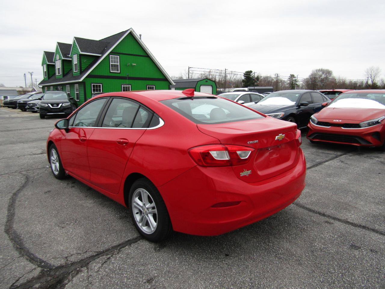 Used 2016 Chevrolet Cruze LT w/ Convenience Package image 5
