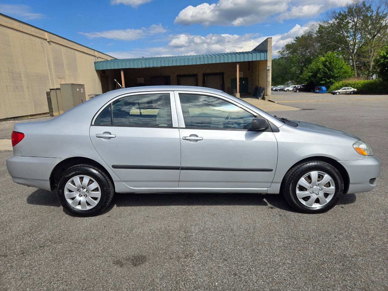 Used 2005 Toyota Corolla CE FWD image 12