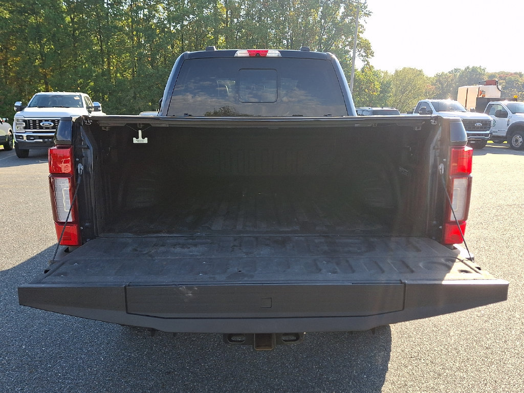 Used 2022 Ford F350 Lariat w/ Tremor Off-Road Package AWD/4WD image 31