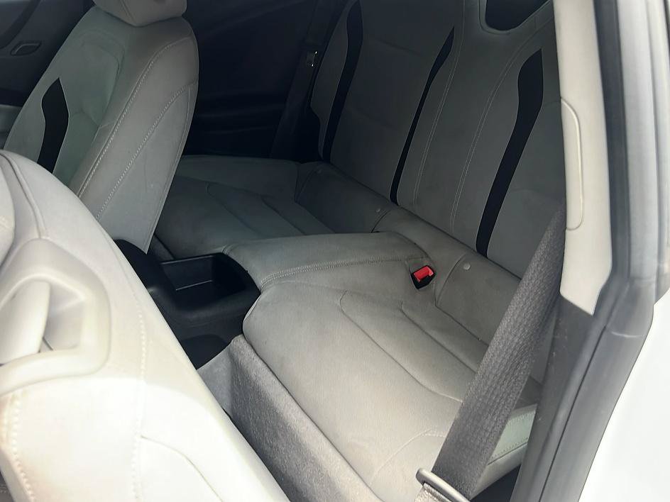 Used 2021 Chevrolet Camaro LT RWD image 17
