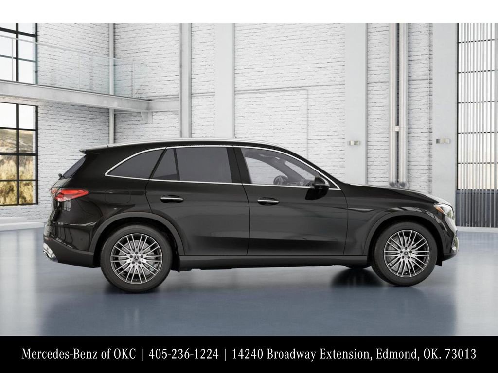 Used 2026 Mercedes-Benz GLC 300 4MATIC image 17
