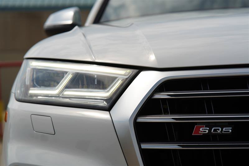 Used 2019 Audi SQ5 Prestige AWD/4WD image 26