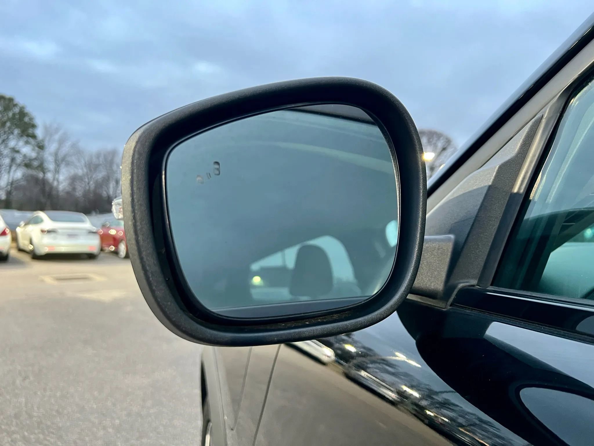 Used 2021 Ford Mustang Mach-E Select w/ Comfort/Appearance Package image 16