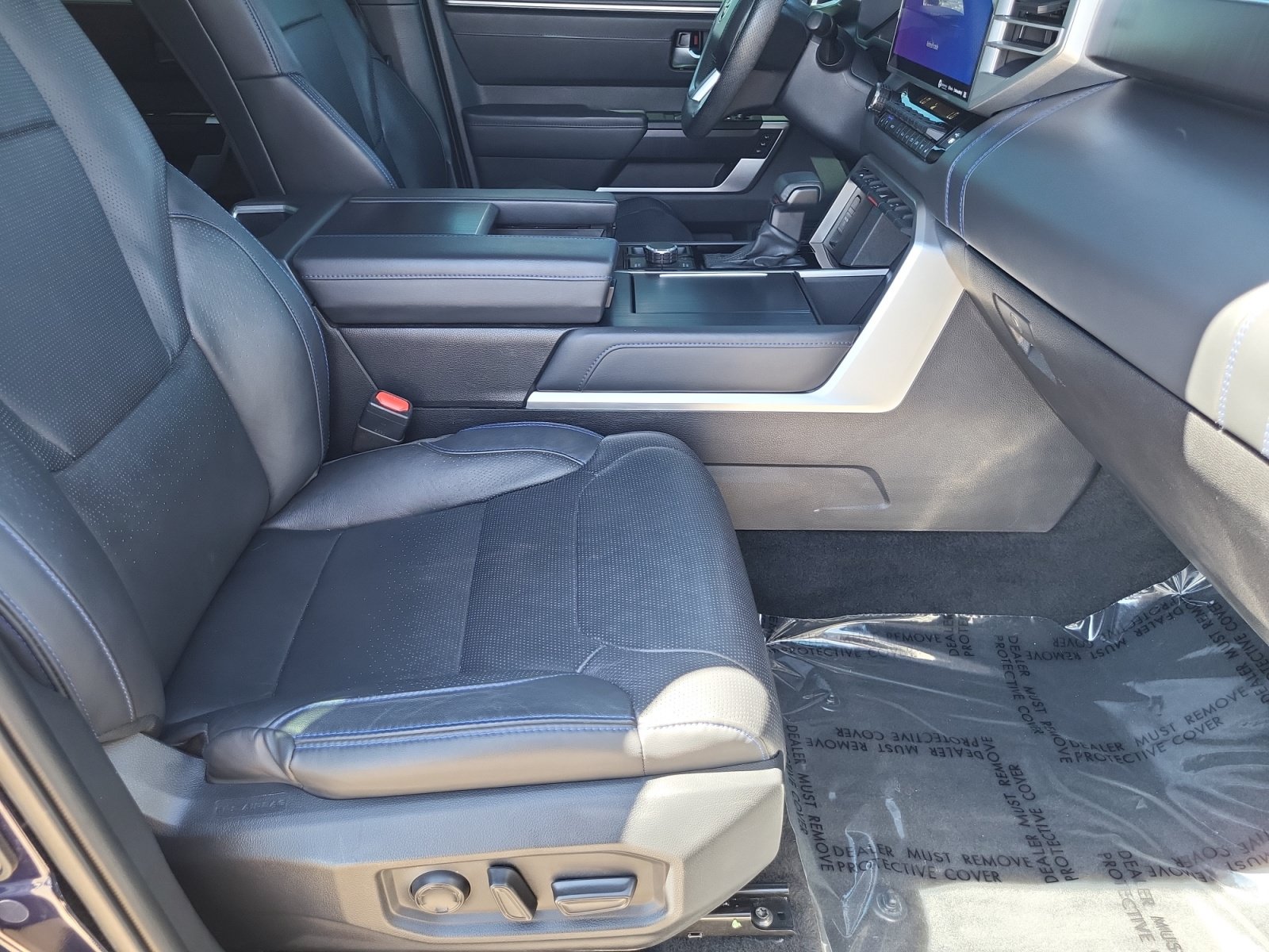 Used 2024 Toyota Tundra Platinum w/ TRD Off-Road Package AWD/4WD image 24