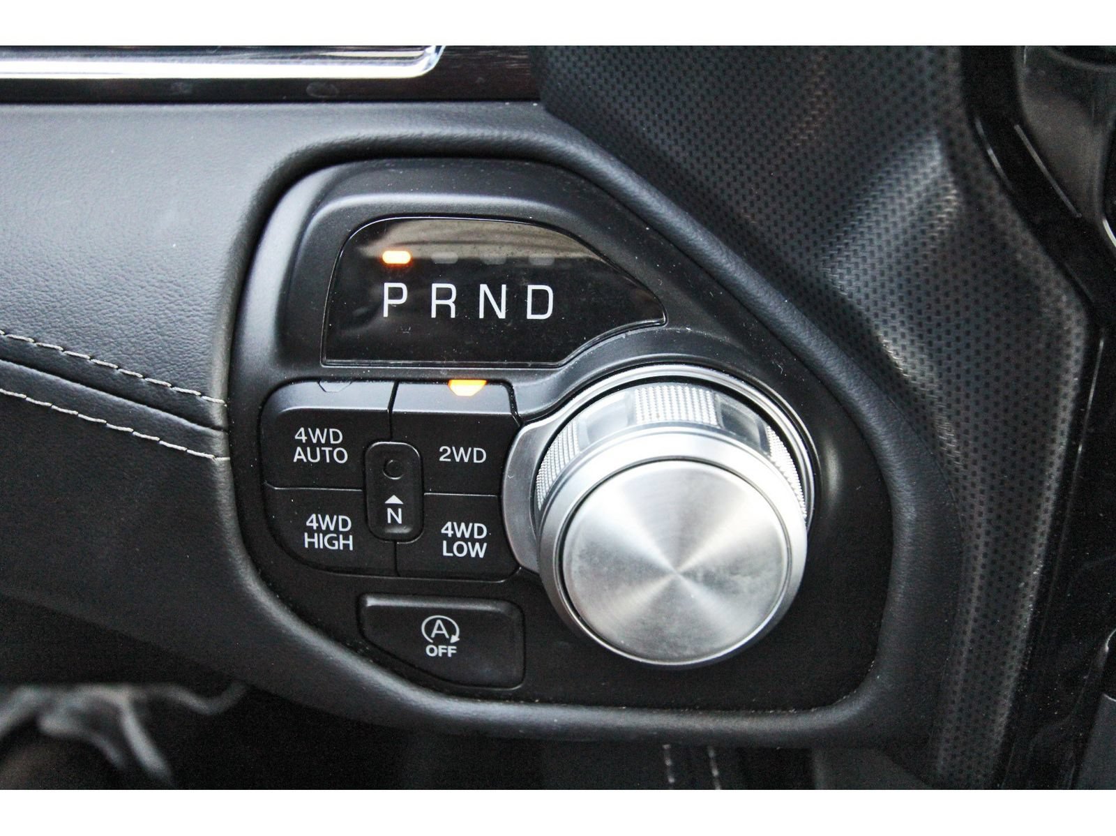 Used 2023 RAM 1500 Limited w/ Body Color Bumper Group AWD/4WD image 22