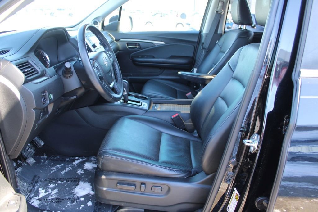 Used 2017 Honda Ridgeline RTL image 14