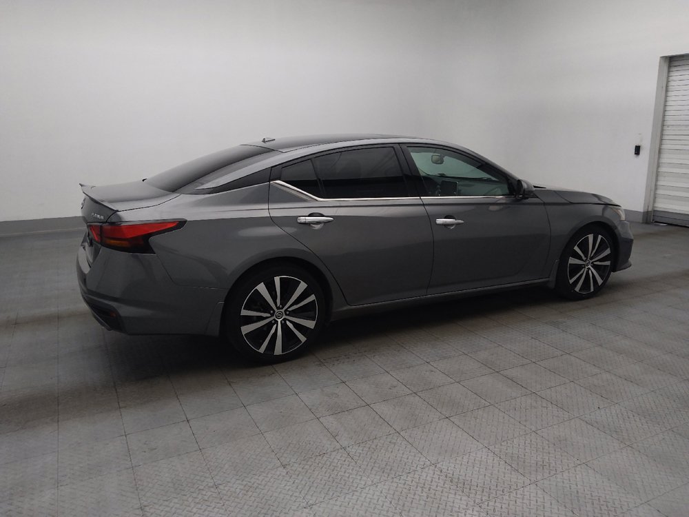 Used 2019 Nissan Altima 2.5 Platinum FWD image 10